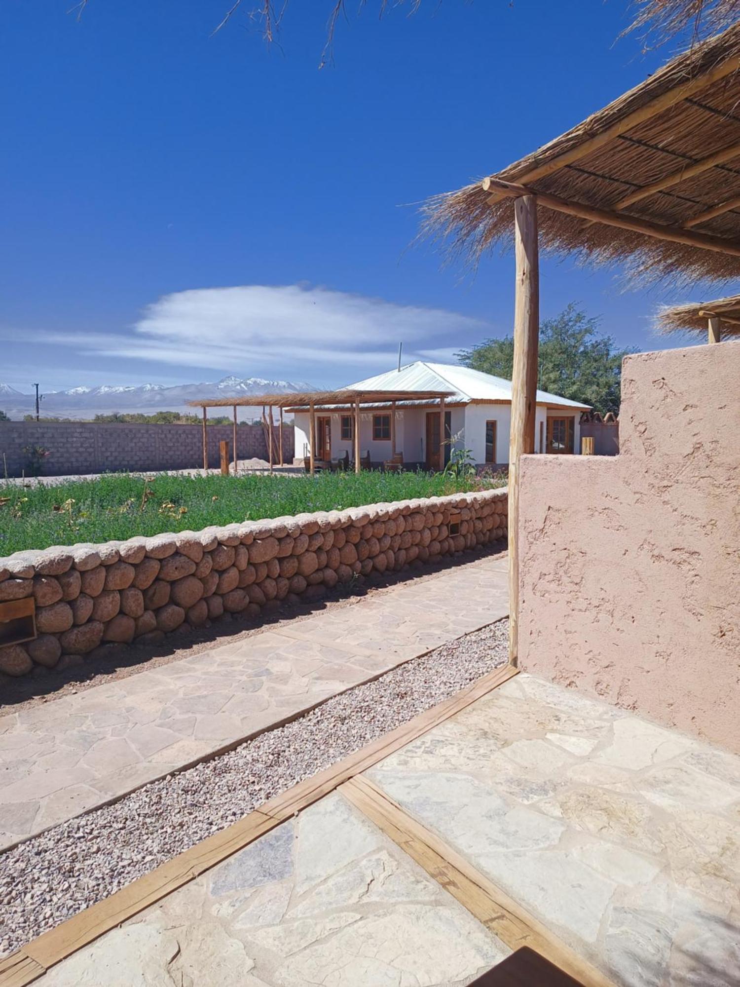 Tiunur Lodge Solor Dış mekan fotoğraf